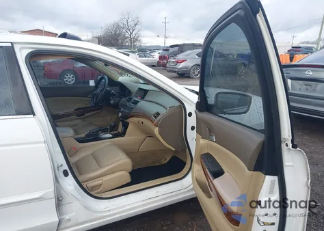 2009 Honda Accord 2.4 Ex-L из США, поврежденный, VIN 1HGCP26819A196489